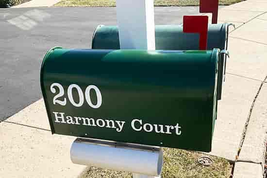 Custom Vinyl Mailbox Address