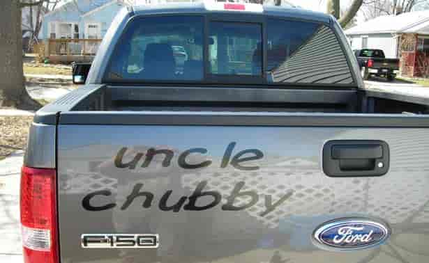 Vinyl Lettering to Personalize a Truck