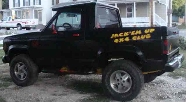 4x4 with Custom Vinyl Lettering and Graphics