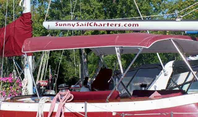 Website Lettering on a Boat