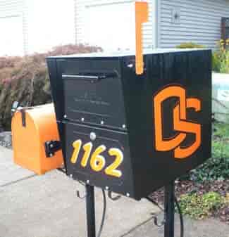 Custom Mailbox Lettering and Numbers