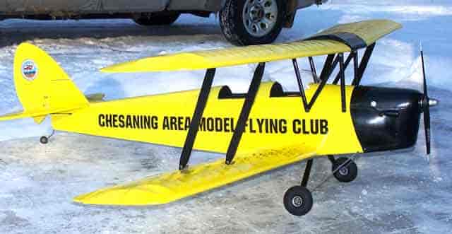 Vinyl Lettering for Model Airplane