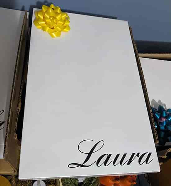 Custom Vinyl Lettering For Gift Box