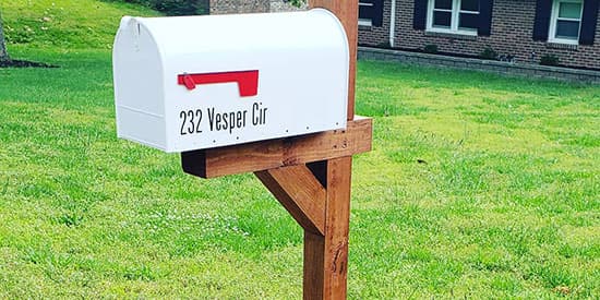 Custom Vinyl Mailbox Address