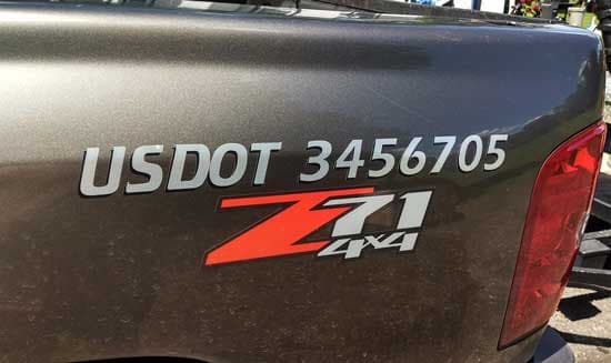 Vinyl Lettering on Truck Vinyl Lettering on Truck