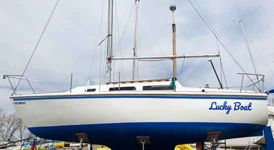 Custom Boat Lettering