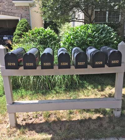 Custom Gold Mailbox Lettering
