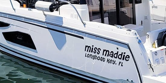 Cusotm Vinyl Boat Name Cusotm Vinyl Boat Name