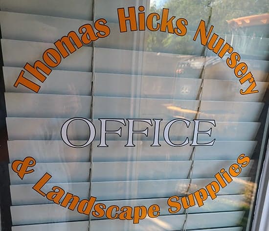 Cusotm Vinyl Window Lettering Cusotm Vinyl Window Lettering