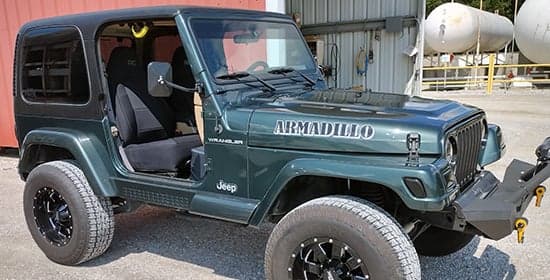 Custom Vinyl Jeep Lettering Custom Vinyl Jeep Lettering