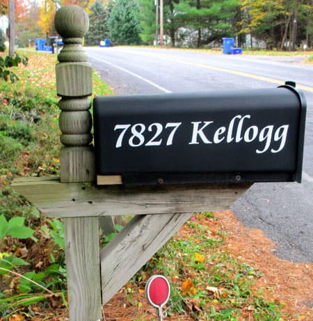 Vinyl Mailbox Lettering