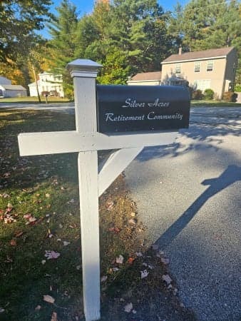 Custom silver mailbox lettering Custom silver mailbox lettering