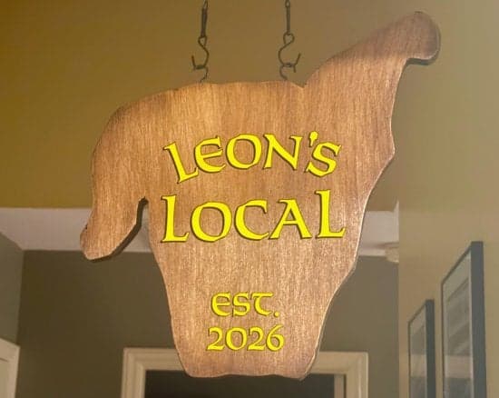 Custom Vinyl Lettering For a Sign Custom Vinyl Lettering For a Sign