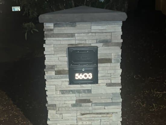Custom Vinyl Mailbox Number