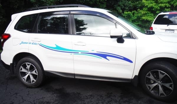 Custom SUV Lettering Custom SUV Lettering