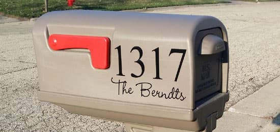 Custom Vinyl Mailbox Lettering