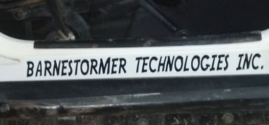 Custom Vinyl Jeep Lettering