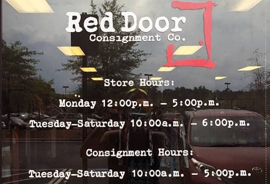 Custom Vinyl Logo and Lettering For Storefront Window