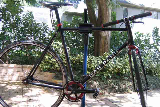 Custom Lettering on a Bike Frame Custom Lettering on a Bike Frame