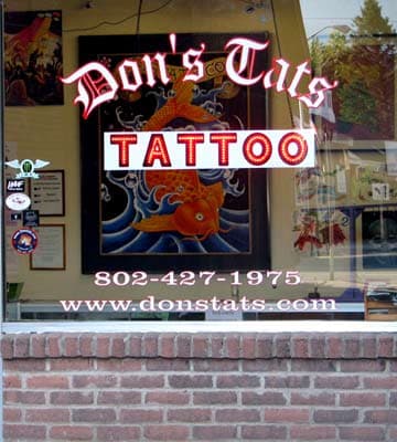 Custom Lettering for a Window Custom Lettering for a Window