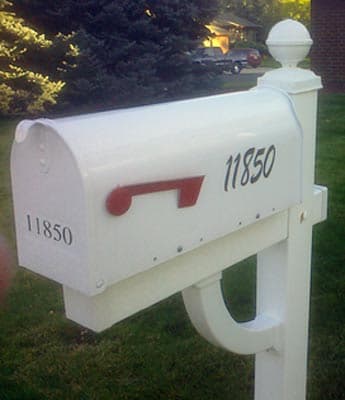 Vinyl Lettering on a mailbox Vinyl Lettering on a mailbox