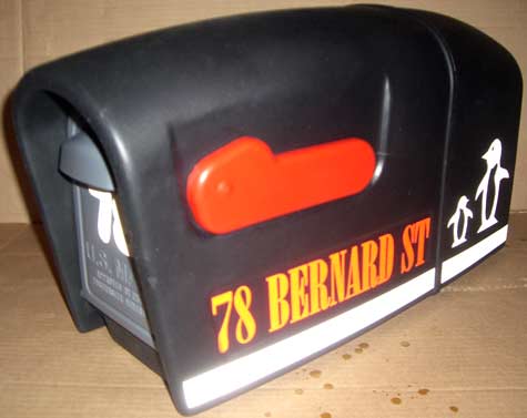 Vinyl mailbox lettering Vinyl mailbox lettering