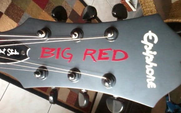 Custom lettering on a guitar