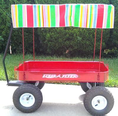 Custom lettering and graphic on a wagon Custom lettering and graphic on a wagon