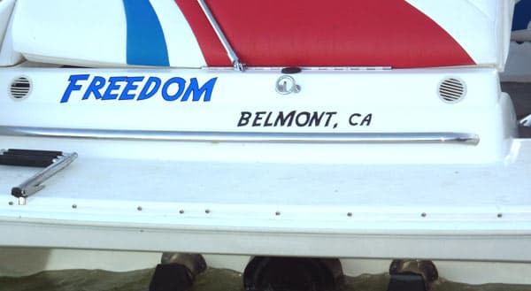 Vinyl boat name Vinyl boat name