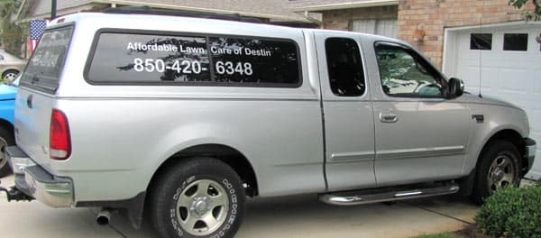 Vinyl truck lettering Vinyl truck lettering