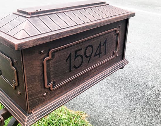 Custom Vinyl Mailbox Number