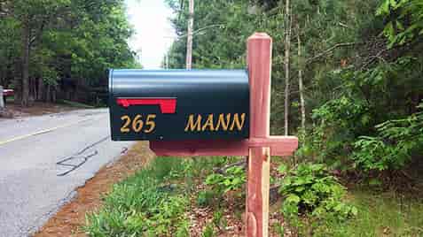 Custom Vinyl Mailbox Address