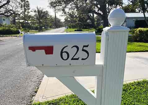 Submitted by: Cathy, Vero Beach, FL - Font used: Aldine 721 Custom Vinyl Mailbox Numbers
