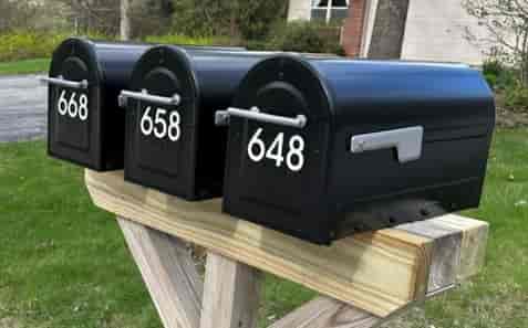 Custom Vinyl Mailbox Numbers