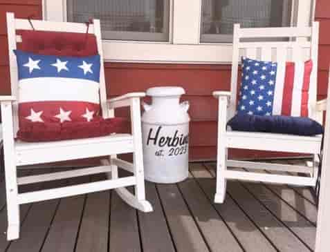 Custom Vinyl Lettering