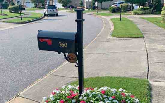 Submitted by: Jim Kisthardt, Cary, Nac Mail Box Lettering