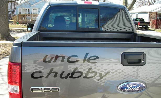 Vinyl Lettering to Personalize a Truck Vinyl Lettering to Personalize a Truck