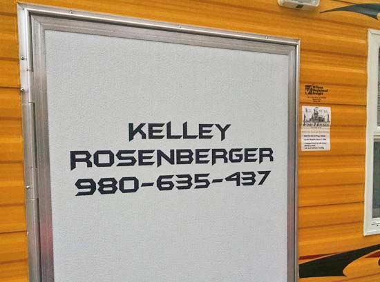 Vinyl Lettering For Trailer Door Vinyl Lettering For Trailer Door