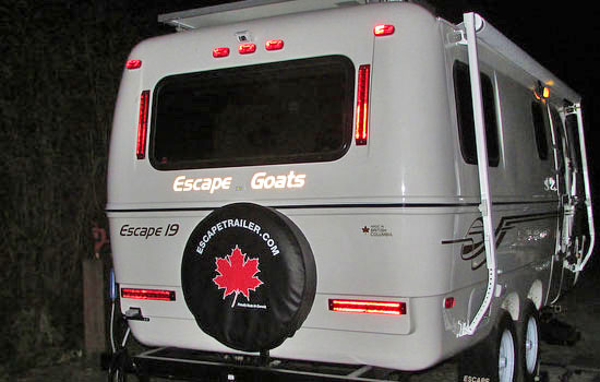 Custom Reflective Vinyl Lettering For RV Custom Reflective Vinyl Lettering For RV