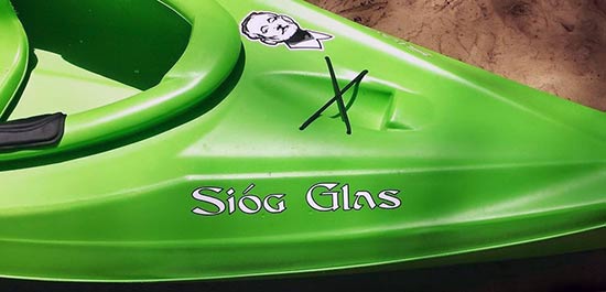 Custom Vinyl Lettering for Kayak Custom Vinyl Lettering for Kayak