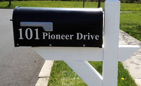Cusotm Vinyl Mailbox Lettering Cusotm Vinyl Mailbox Lettering