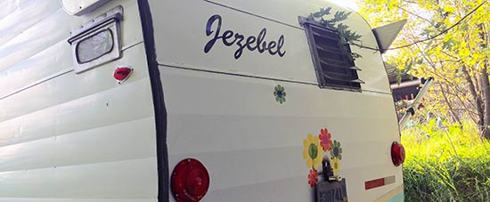 Custom Vinyl Lettering For Trailer Custom Vinyl Lettering For Trailer