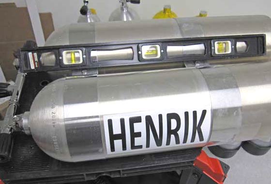 Vinyl lettering on a Scuba tank Vinyl lettering on a Scuba tank