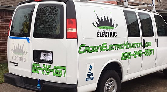 Cusotm Vinyl Lettering and Graphics For Work Van Cusotm Vinyl Lettering and Graphics For Work Van