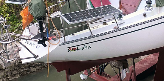 Custom Vinyl Boat Name and Port of Call Custom Vinyl Boat Name and Port of Call
