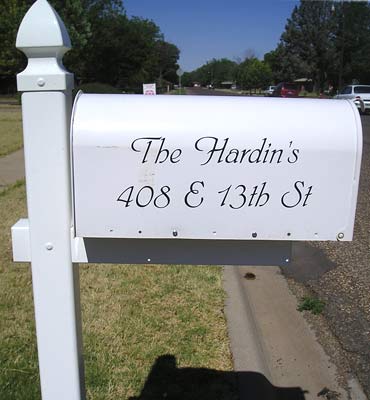 Custom lettering and numbering on a mailbox Custom lettering and numbering on a mailbox