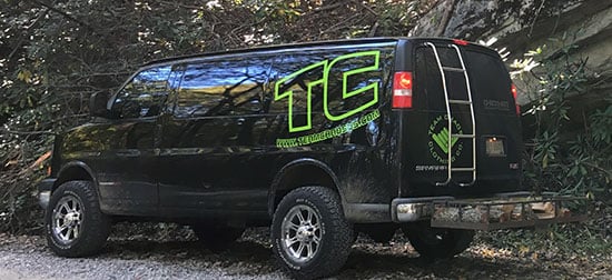 Custom Vinyl Logos and Decals For Vehicle Custom Vinyl Logos and Decals For Vehicle
