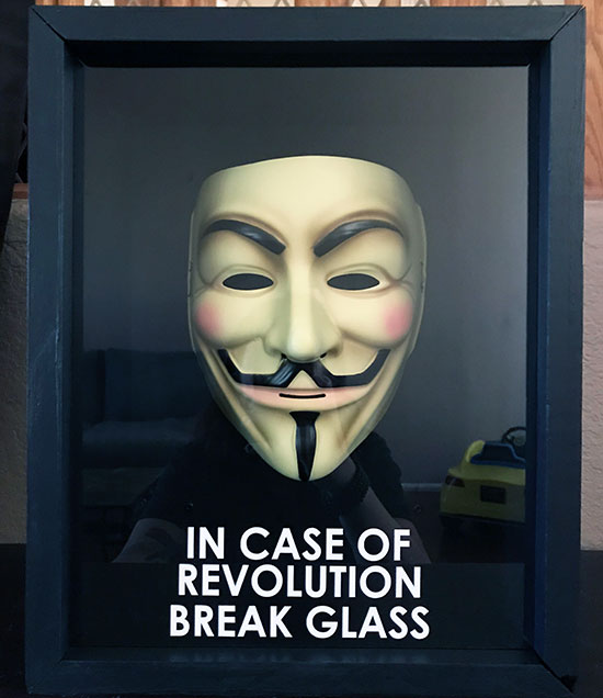 Custom Vinyl Lettering for Glass Frame Custom Vinyl Lettering for Glass Frame