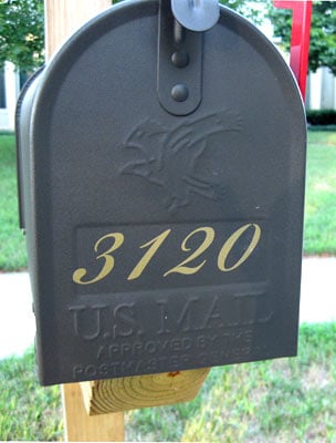 Custom vinyl mailbox numbers Custom vinyl mailbox numbers