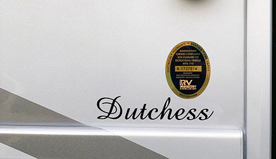 Custom Vinyl Lettering For RV Custom Vinyl Lettering For RV